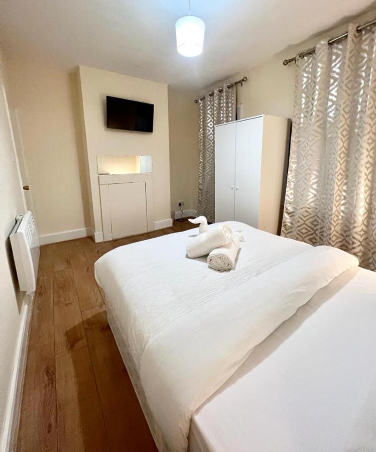 Studio Flat In Colliers Wood Apartment London Ngoại thất bức ảnh