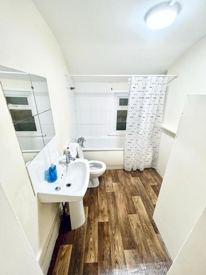 Studio Flat In Colliers Wood Apartment London Ngoại thất bức ảnh